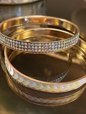 Crystal and Sequins Bangle Bracelet Set